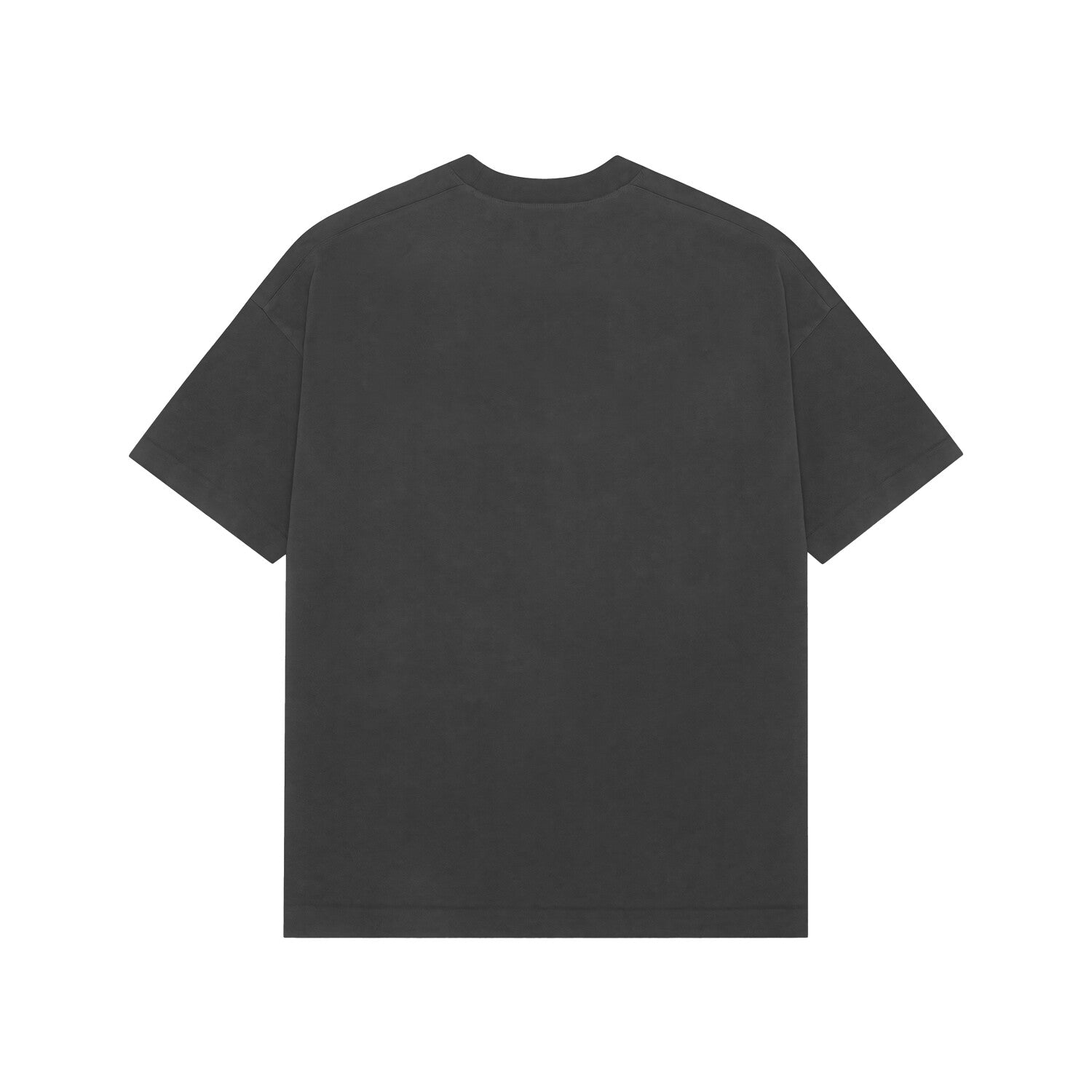 Model wearing Onyx oversized baggy t-shirt in a streetwear setting